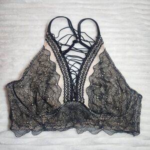 Victoria's Secret Elegant Black Lace Bralette